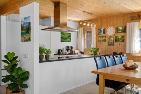 Offene Einbauküche im Chalet